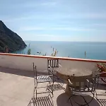 Riflessi Della Baia Forio di Ischia